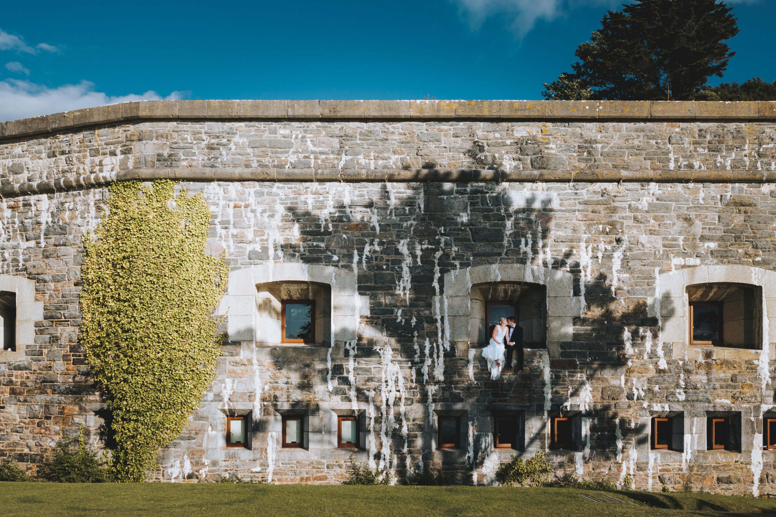 Polhawn fort wedding photographer